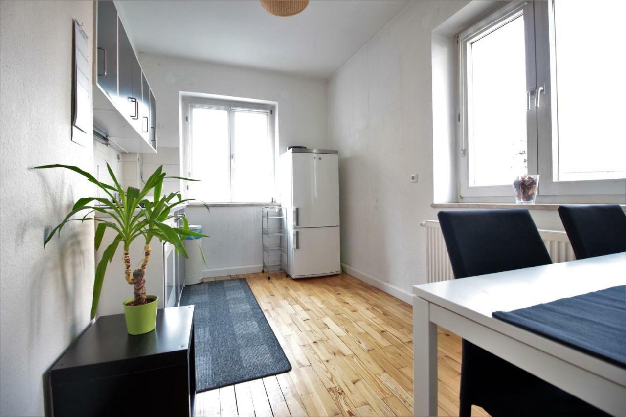 Apartment Charming 3-bedroom With Parking Lot Wurzburg